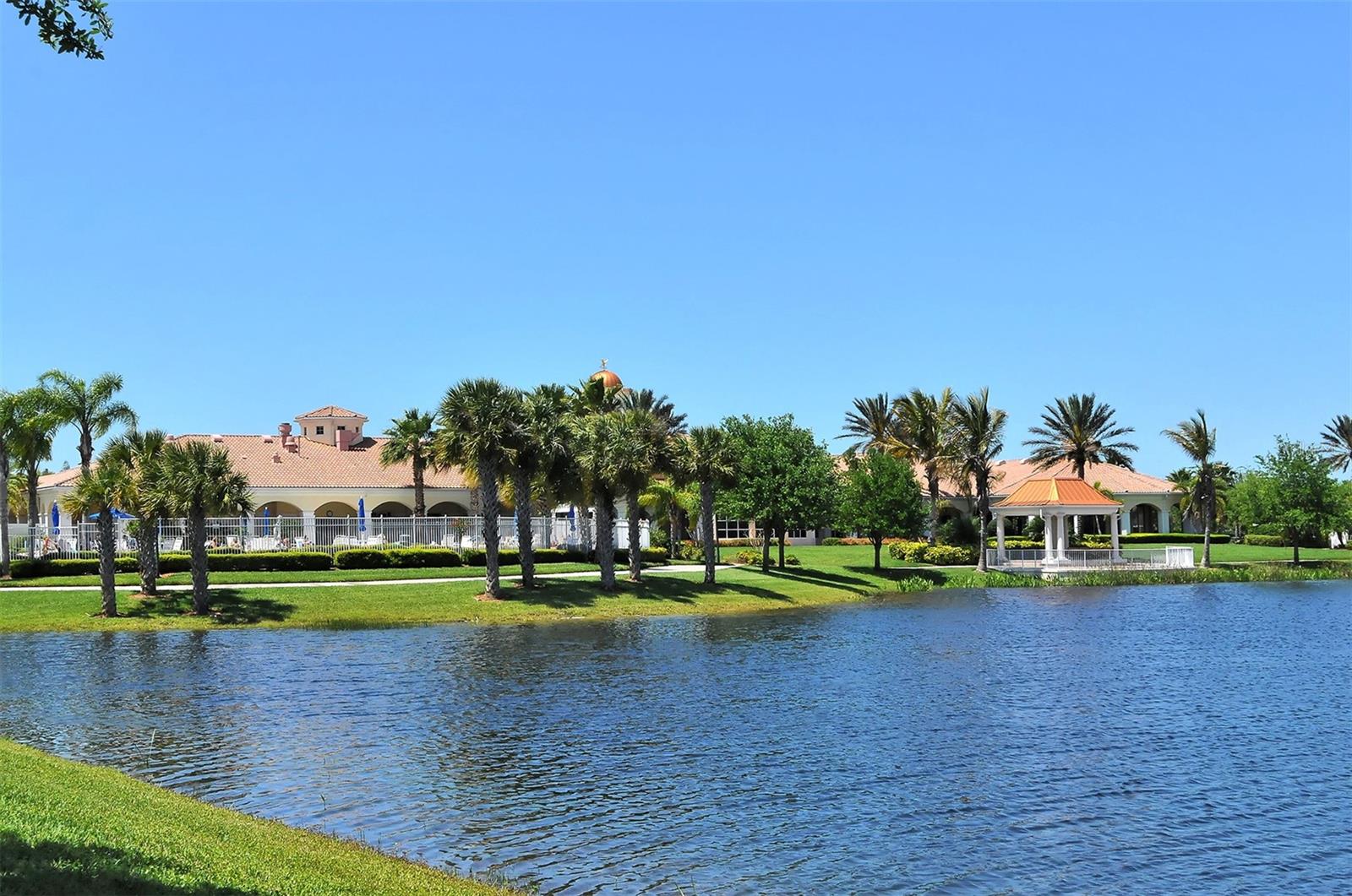 VILLAGEWALK - Residential