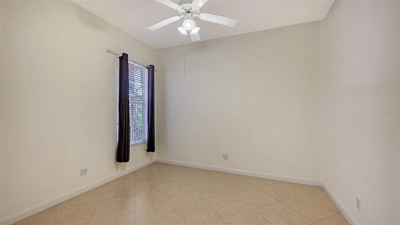 VILLAGEWALK - Residential