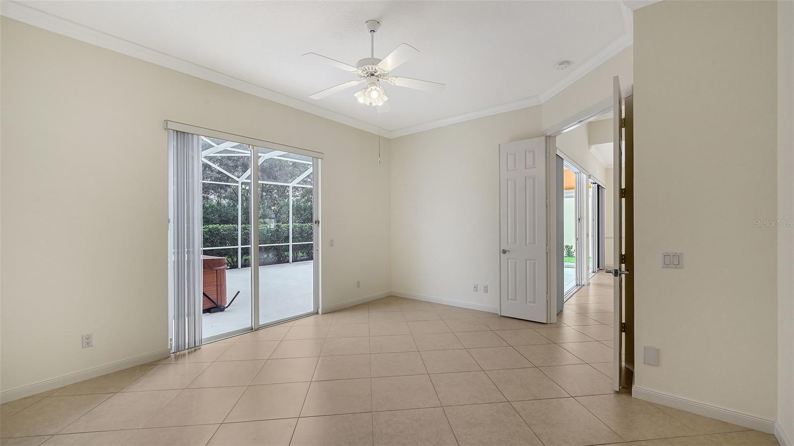 VILLAGEWALK - Residential