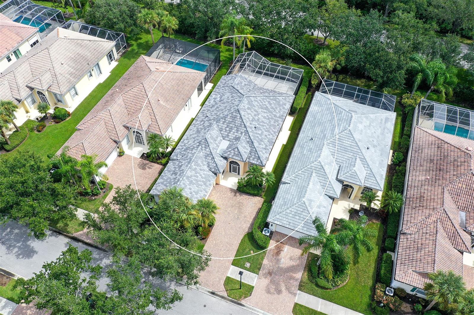 VILLAGEWALK - Residential