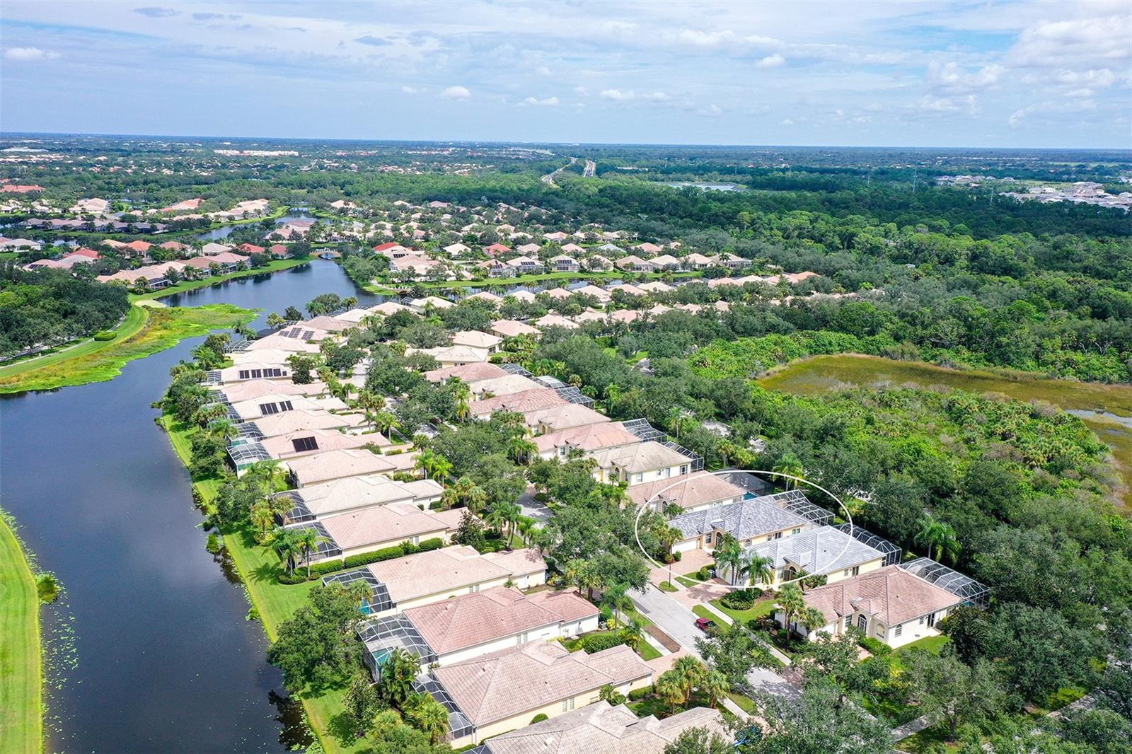 VILLAGEWALK - Residential