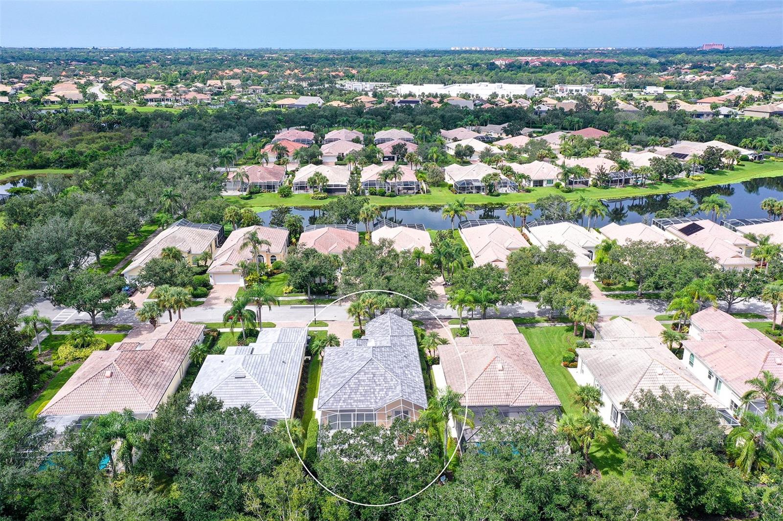 VILLAGEWALK - Residential