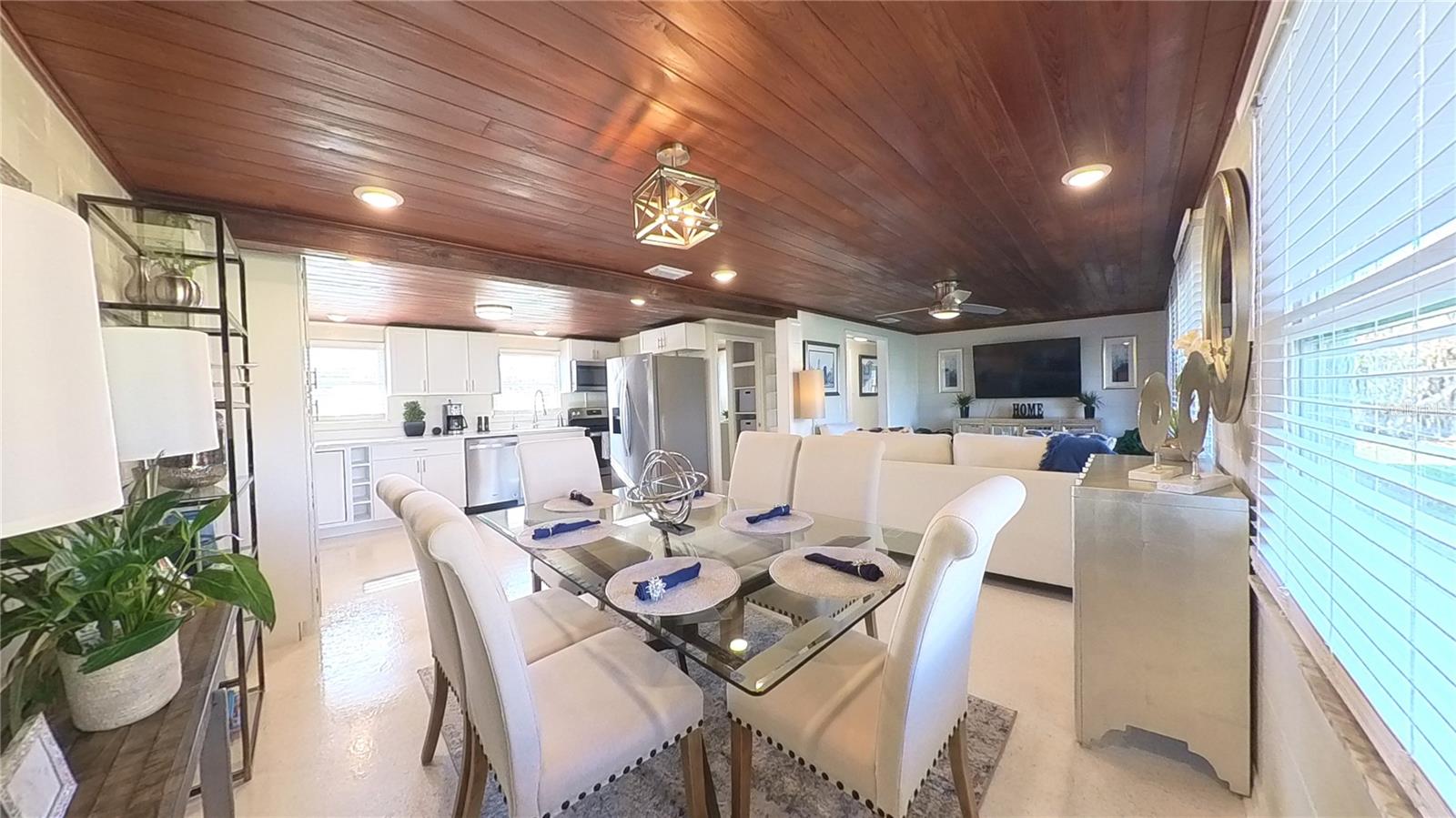 NOKOMIS ACRES - Residential Lease