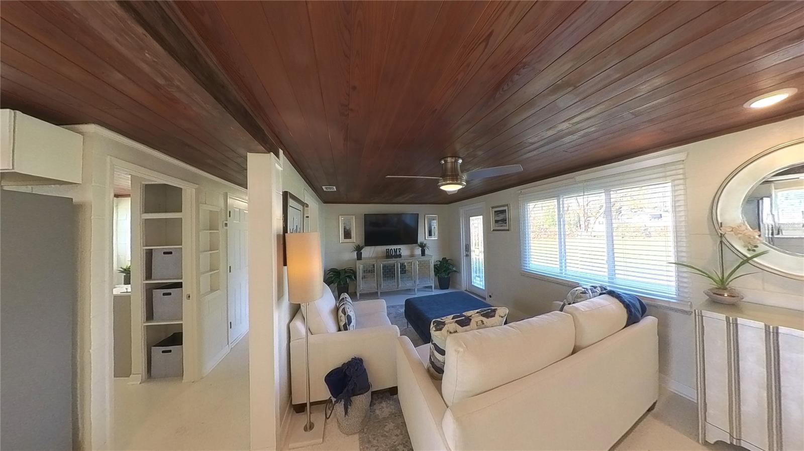 NOKOMIS ACRES - Residential Lease