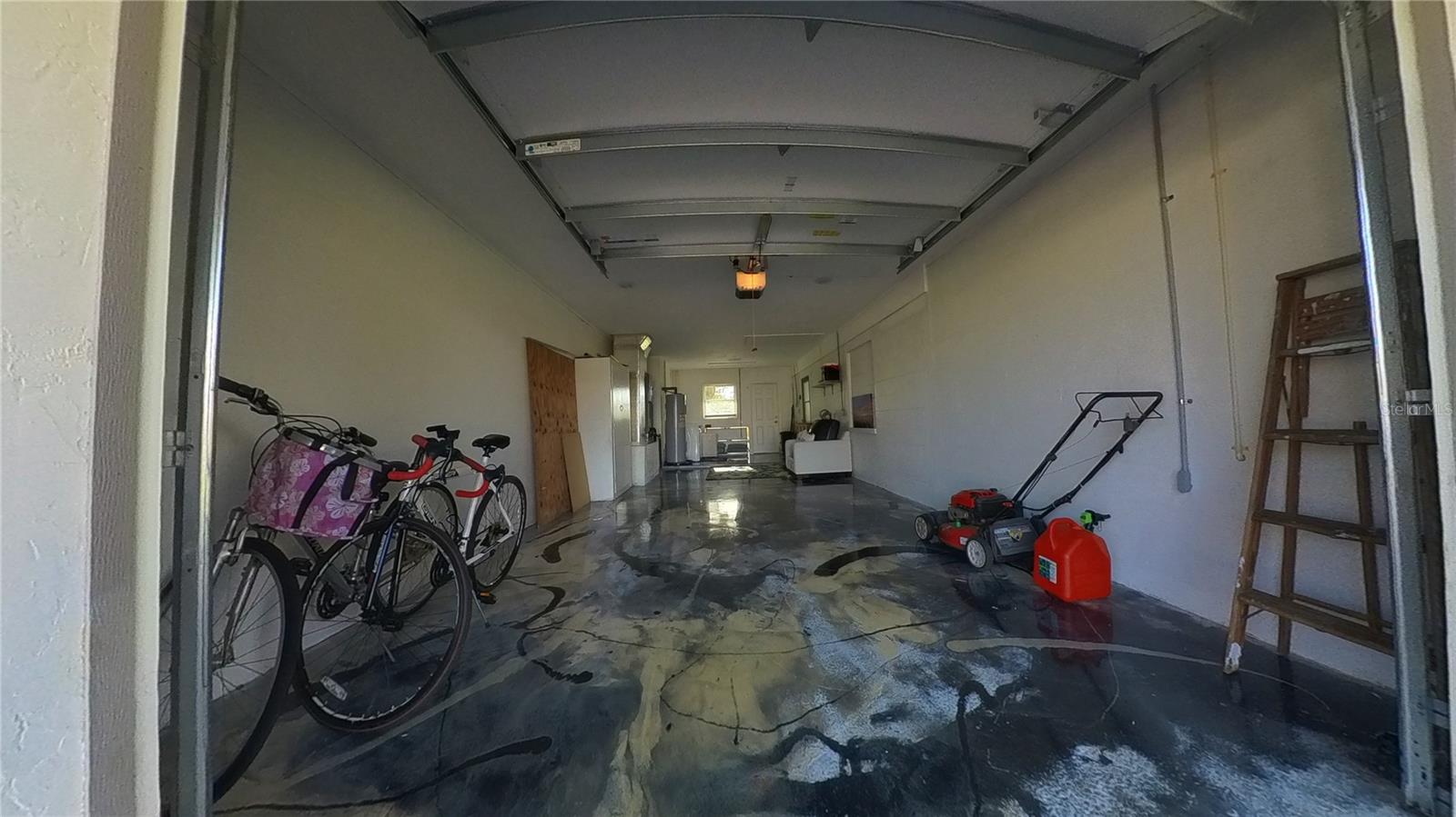 NOKOMIS ACRES - Residential Lease