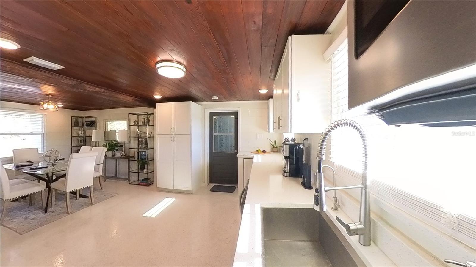 NOKOMIS ACRES - Residential Lease