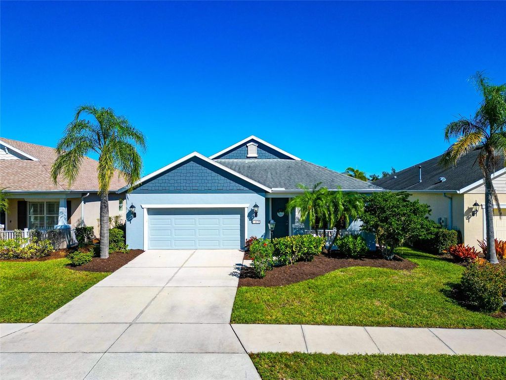 Photo of 4739 Lake Breeze Terrace, Sarasota, FL 34243 (MLS # A4672267)