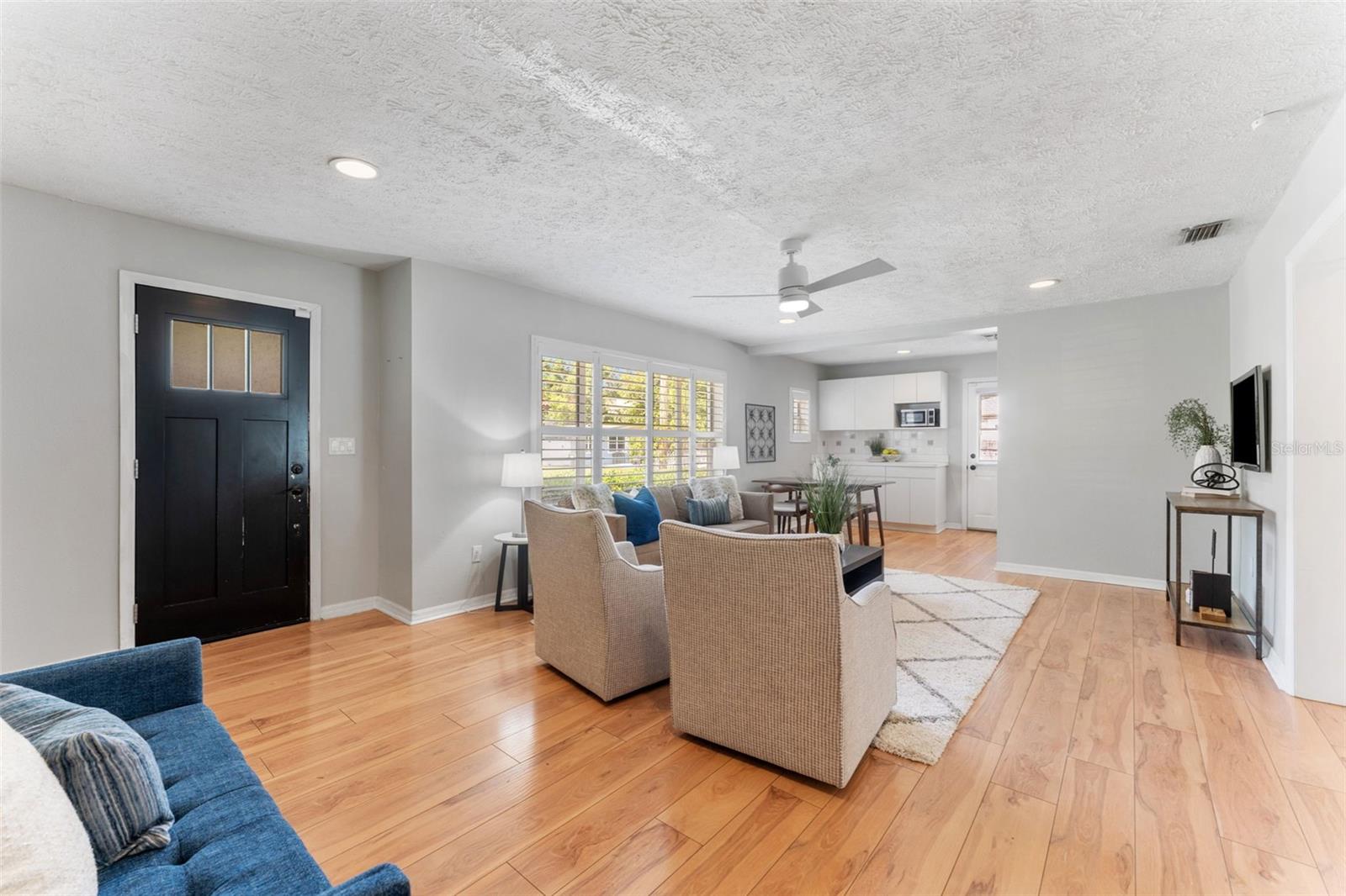3125 W FIELDER STREET
