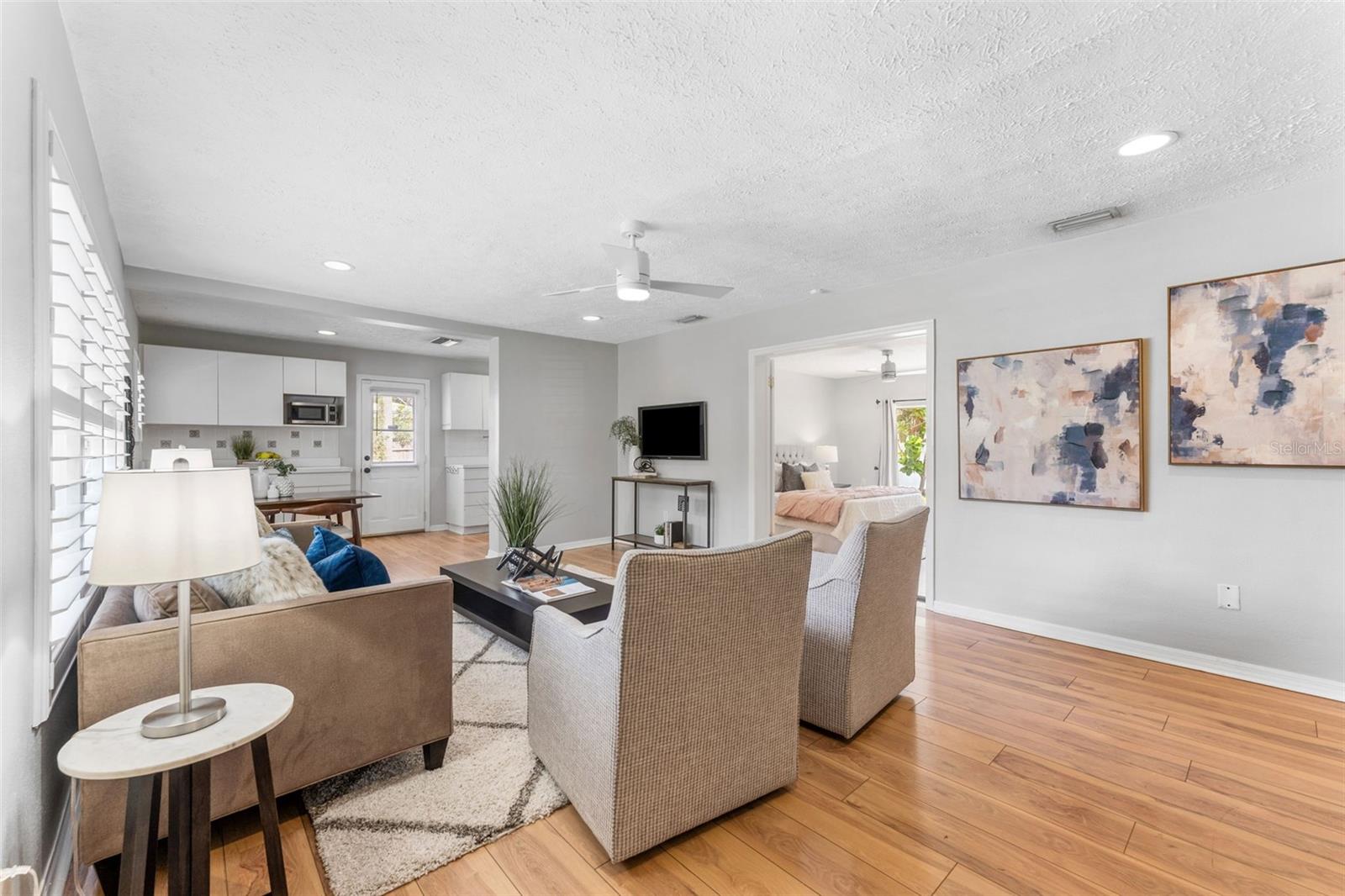 3125 W FIELDER STREET
