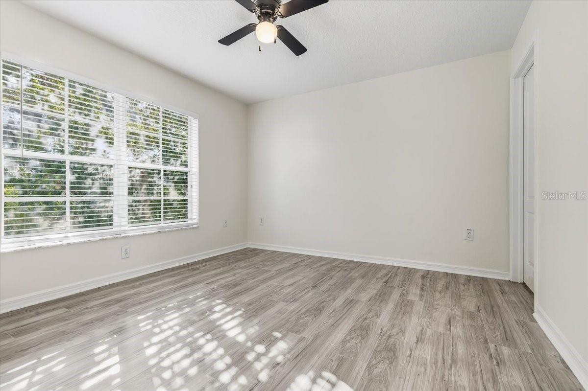 EILAND PARK TWNHMS - Residential