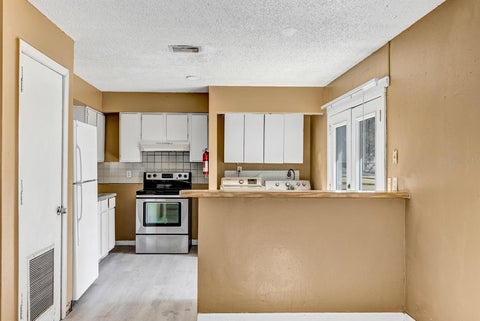 Tiny photo for 5879 NW 1st St, Ocala, FL 34482 (MLS # O6452219)