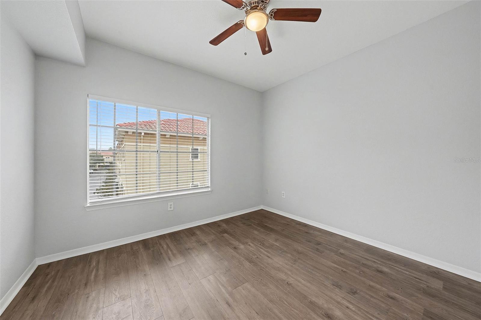 CORDOBA AT BEACH PARK A CONDOM - Residential