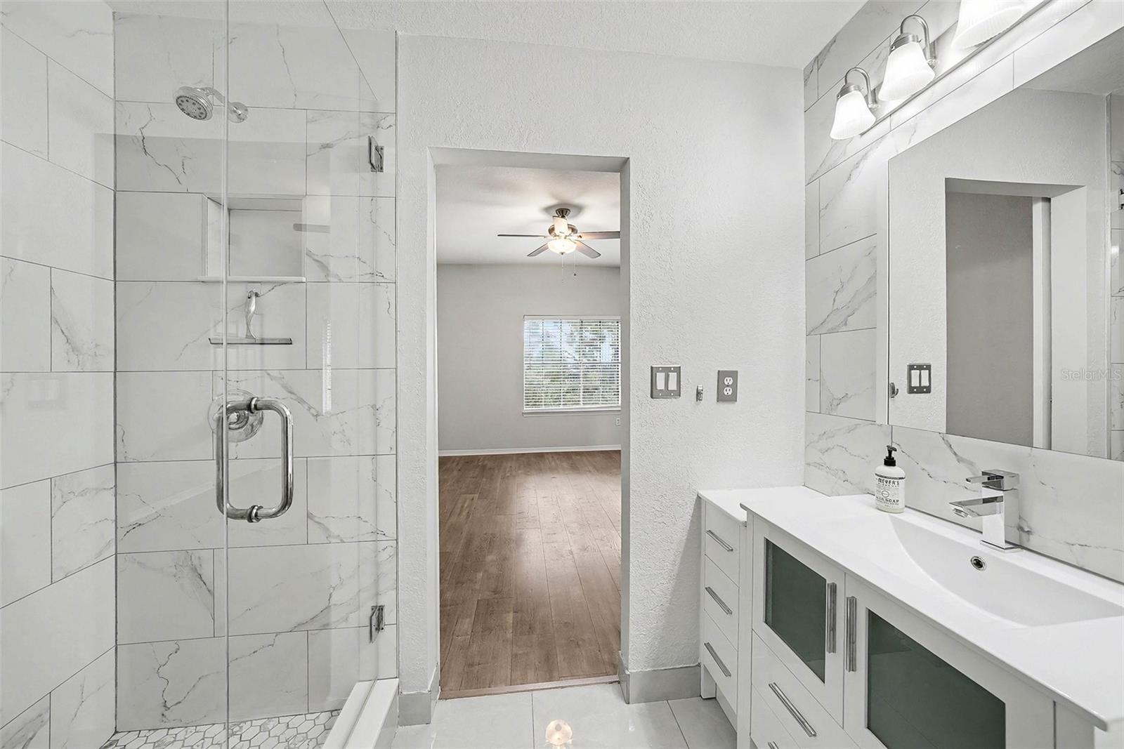 CORDOBA AT BEACH PARK A CONDOM - Residential