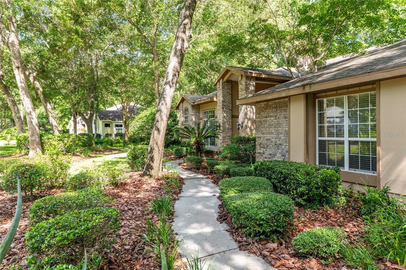 5726 NW 43RD ROAD