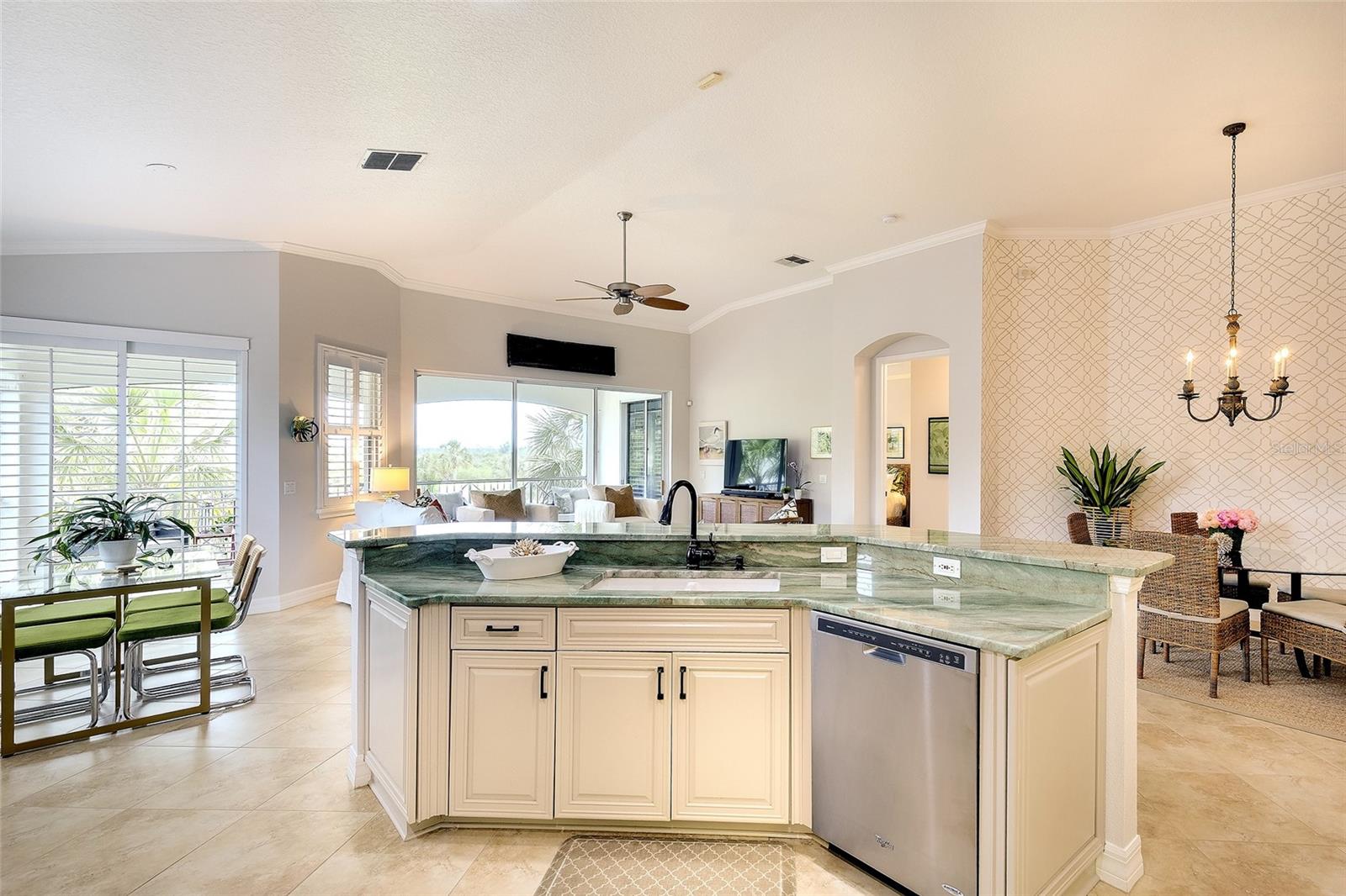 WATERLEFE GOLF & COUNTRY CLUB - Residential