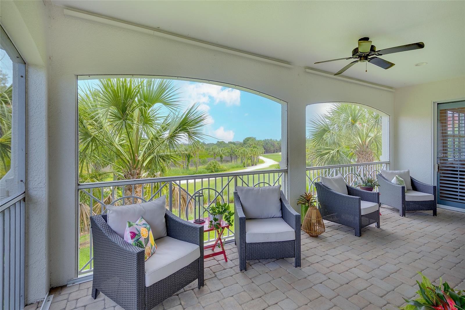 WATERLEFE GOLF & COUNTRY CLUB - Residential