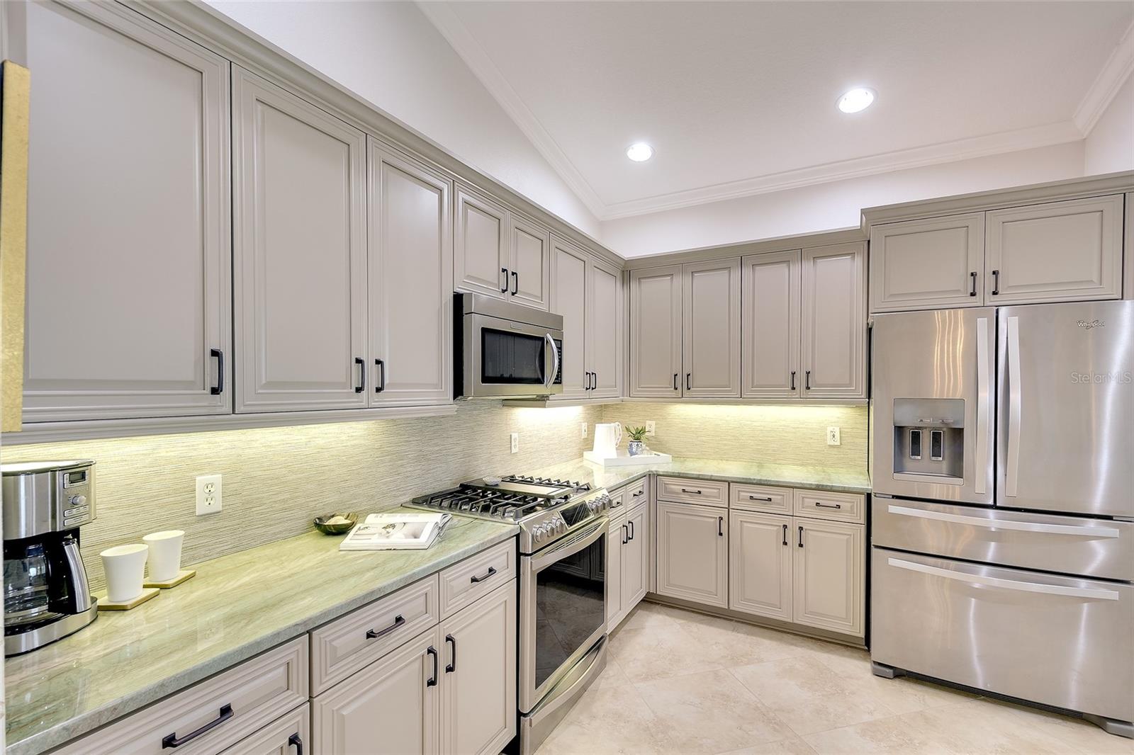 WATERLEFE GOLF & COUNTRY CLUB - Residential