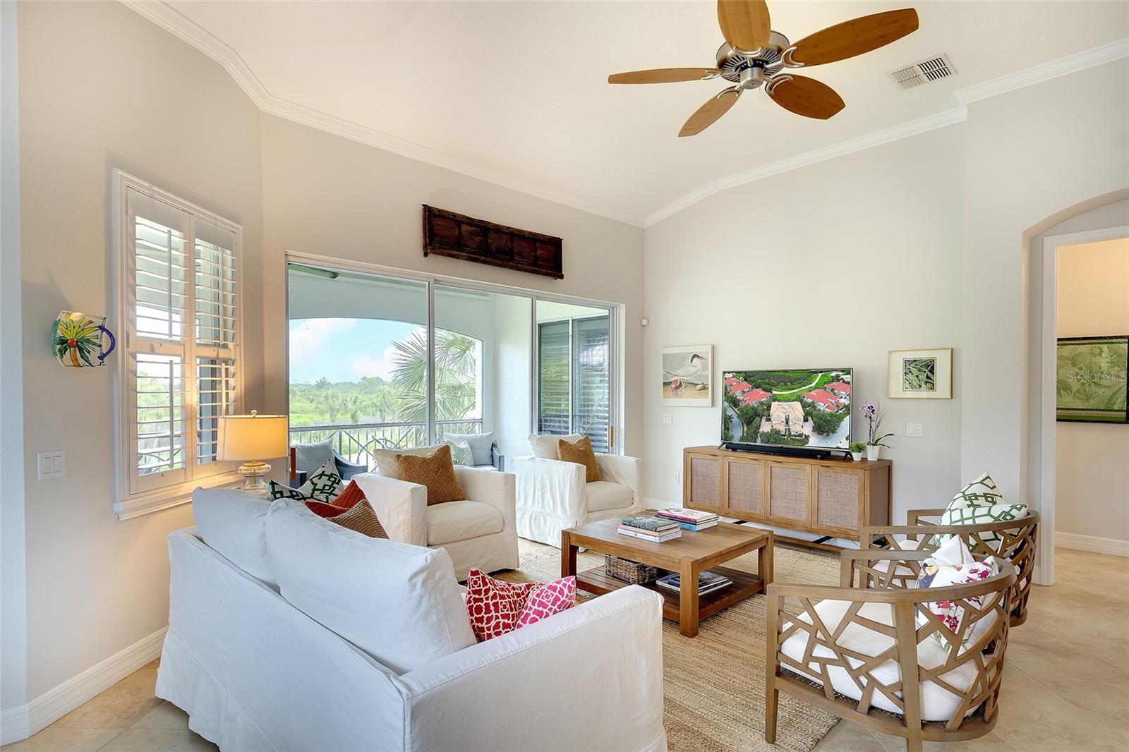 WATERLEFE GOLF & COUNTRY CLUB - Residential