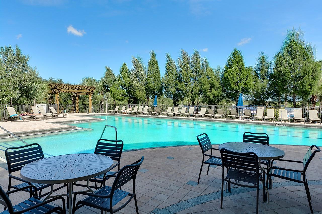 WATERLEFE GOLF & COUNTRY CLUB - Residential