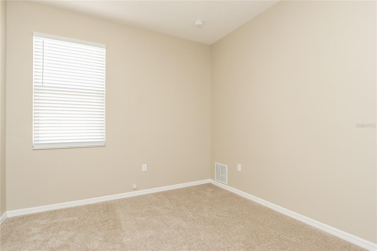 GREENBROOK VILLAGE SUBPHASE GG - Residential Lease