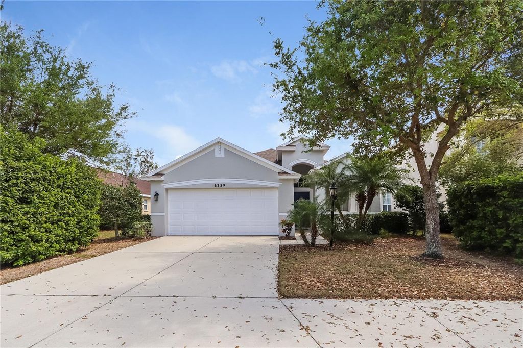 Photo of 6239 Blue Runner Court, Lakewood Ranch, FL 34202 (MLS # O6353871)