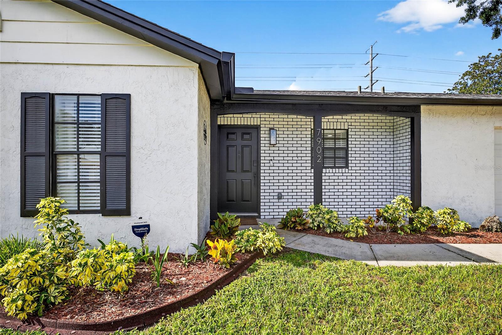 7902 ROYAL HART DRIVE