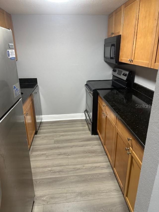 BAYSHORE LANDINGS A CONDOMINIU - Residential Lease