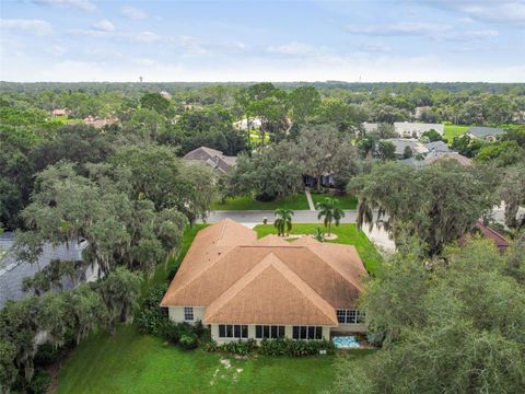 A home in PLANT CITY