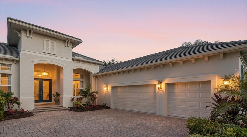 Photo of 12311 Newcastle Place, Lakewood Ranch, FL 34202 (MLS # A4670899)