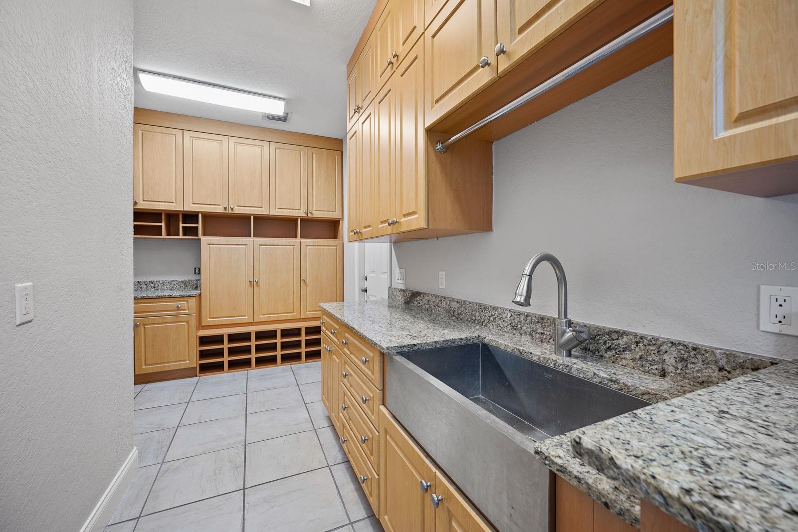 KEENES POINTE - Residential