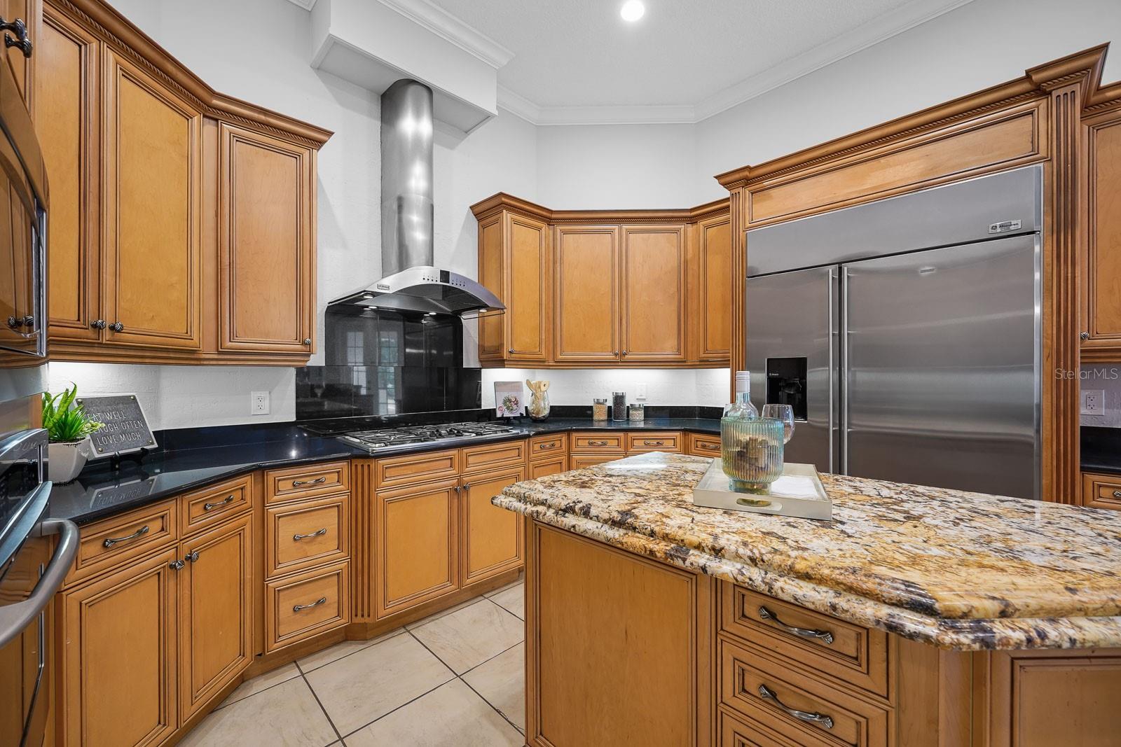 KEENES POINTE - Residential