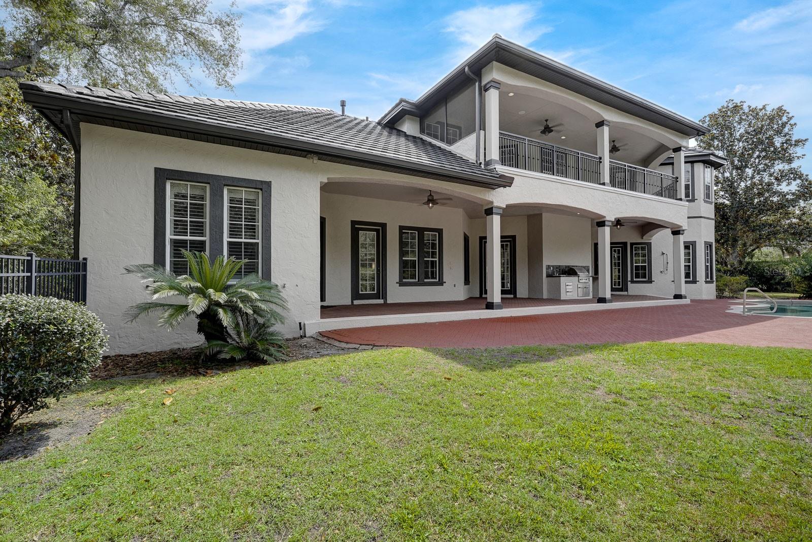 KEENES POINTE - Residential