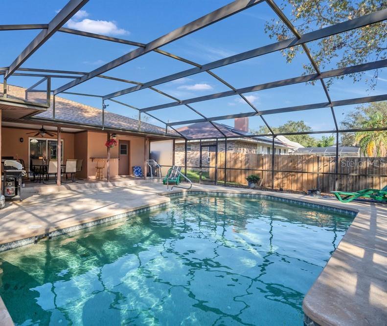 SURREY RUN - Residential