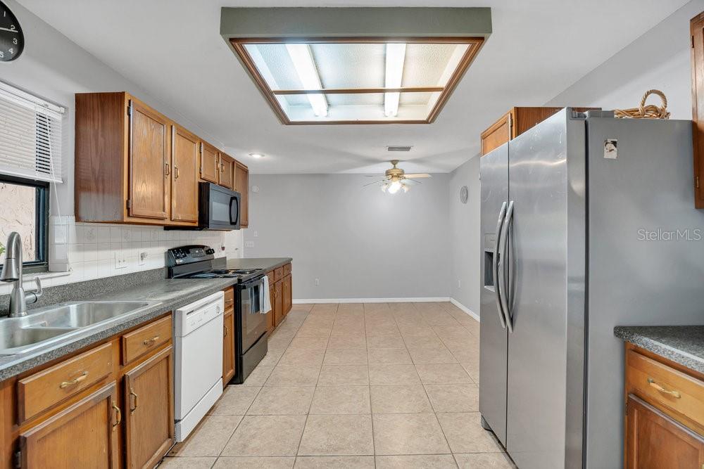 SURREY RUN - Residential