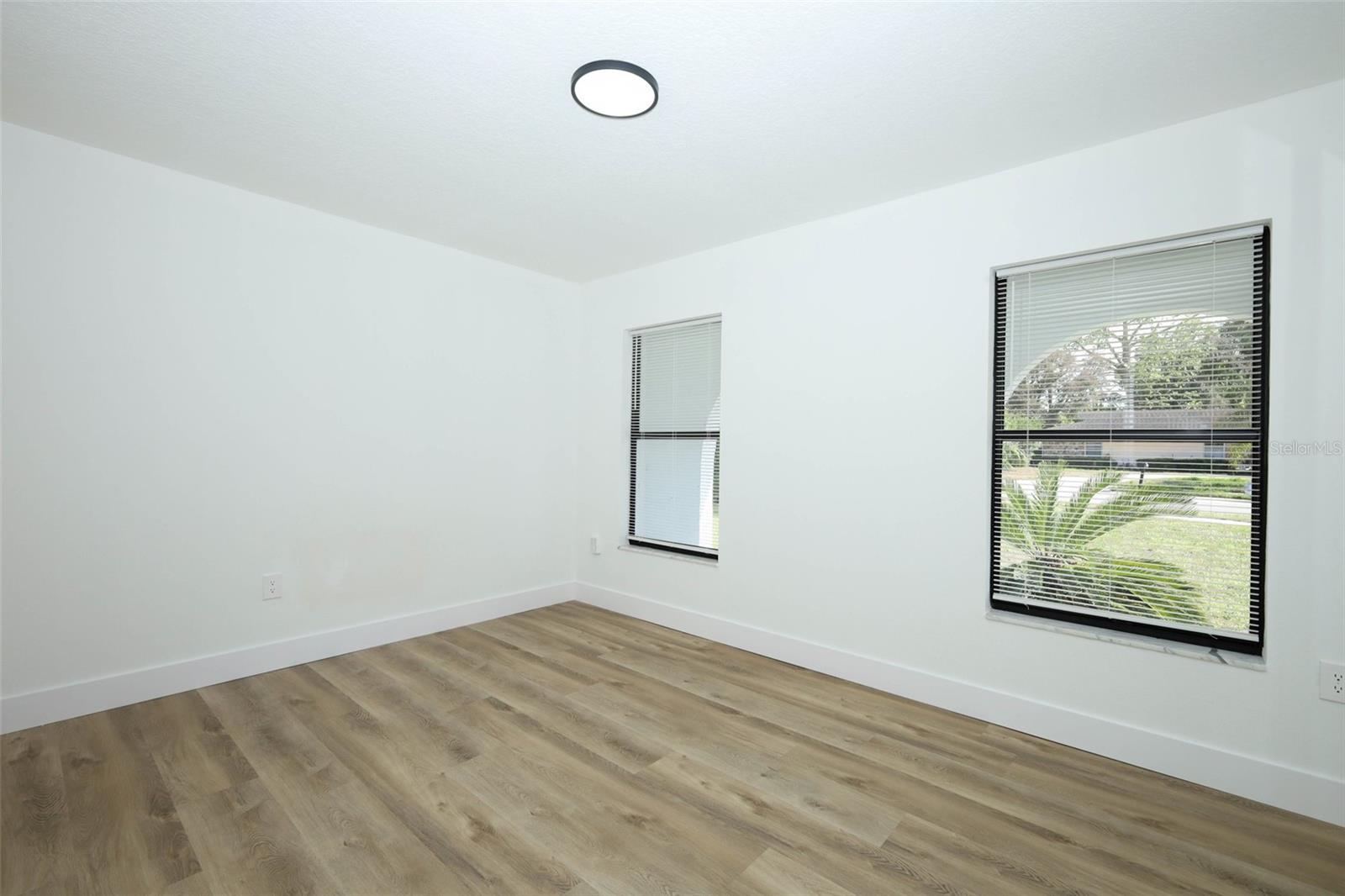 SWEETWATER OAKS - Residential