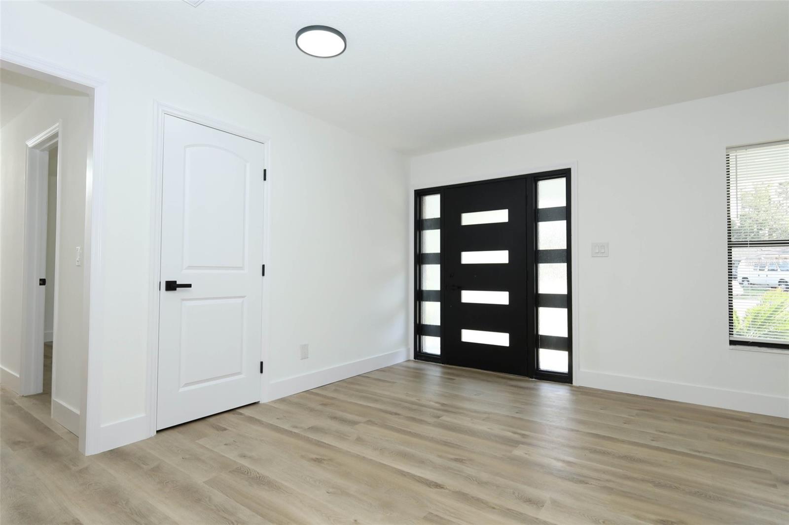 SWEETWATER OAKS - Residential