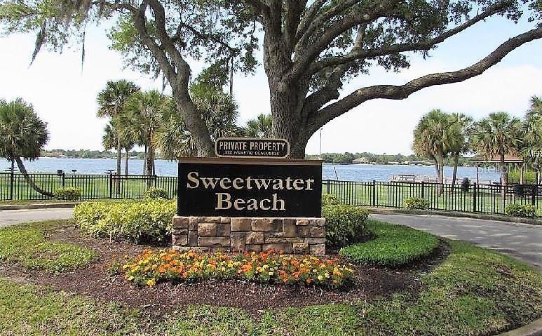 SWEETWATER OAKS - Residential