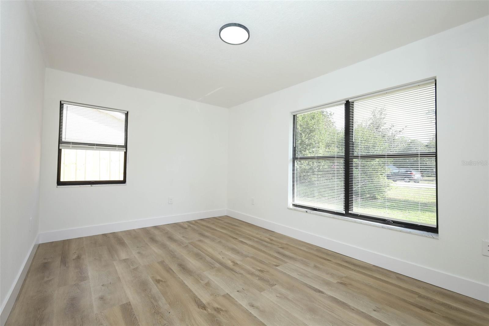 SWEETWATER OAKS - Residential