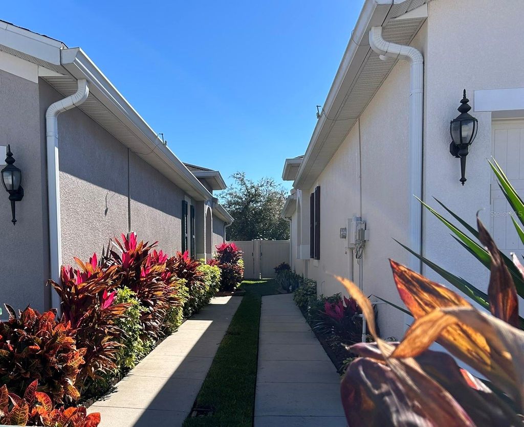 Photo of 10647 Heron Hideaway Loop, Land O Lakes, FL 34638 (MLS # TB8467591)