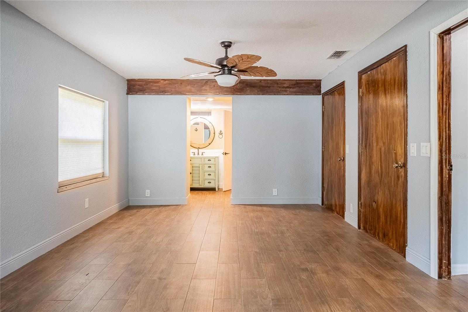 EAGLE LAKE - Residential