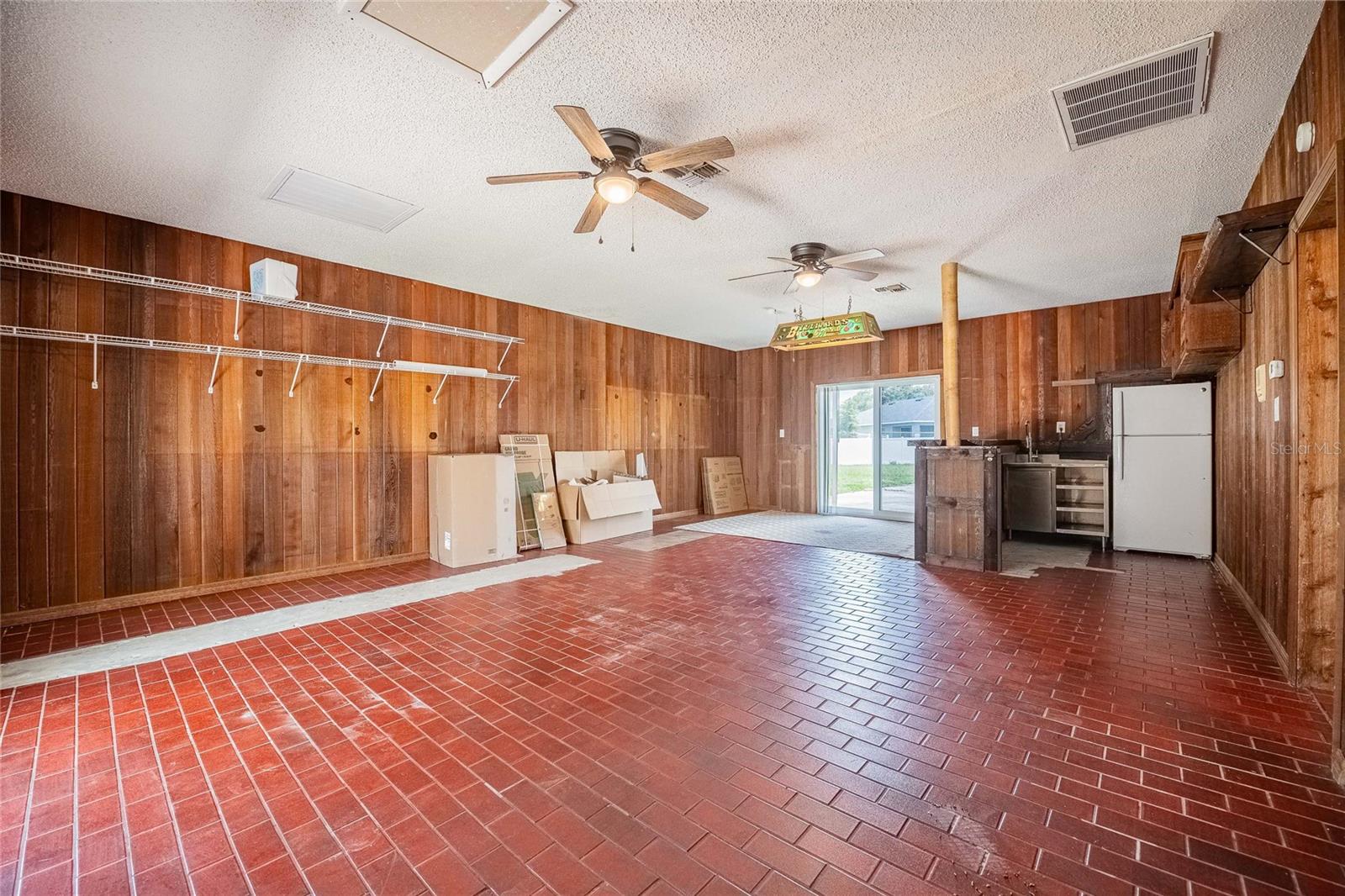 EAGLE LAKE - Residential