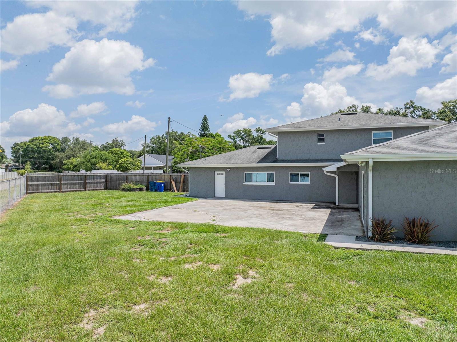 EAGLE LAKE - Residential
