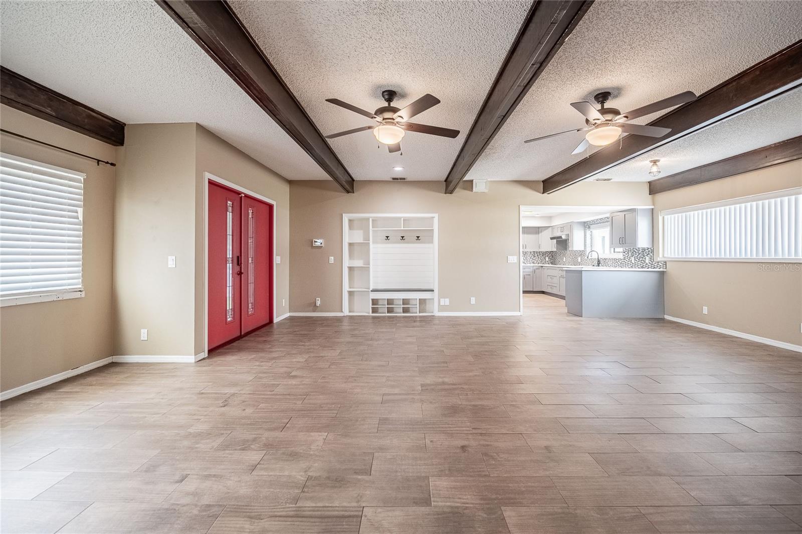 EAGLE LAKE - Residential