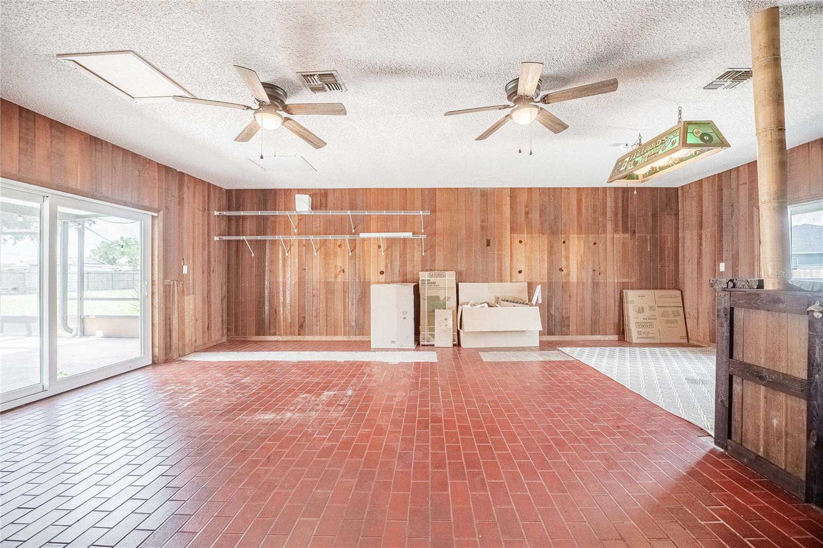 EAGLE LAKE - Residential
