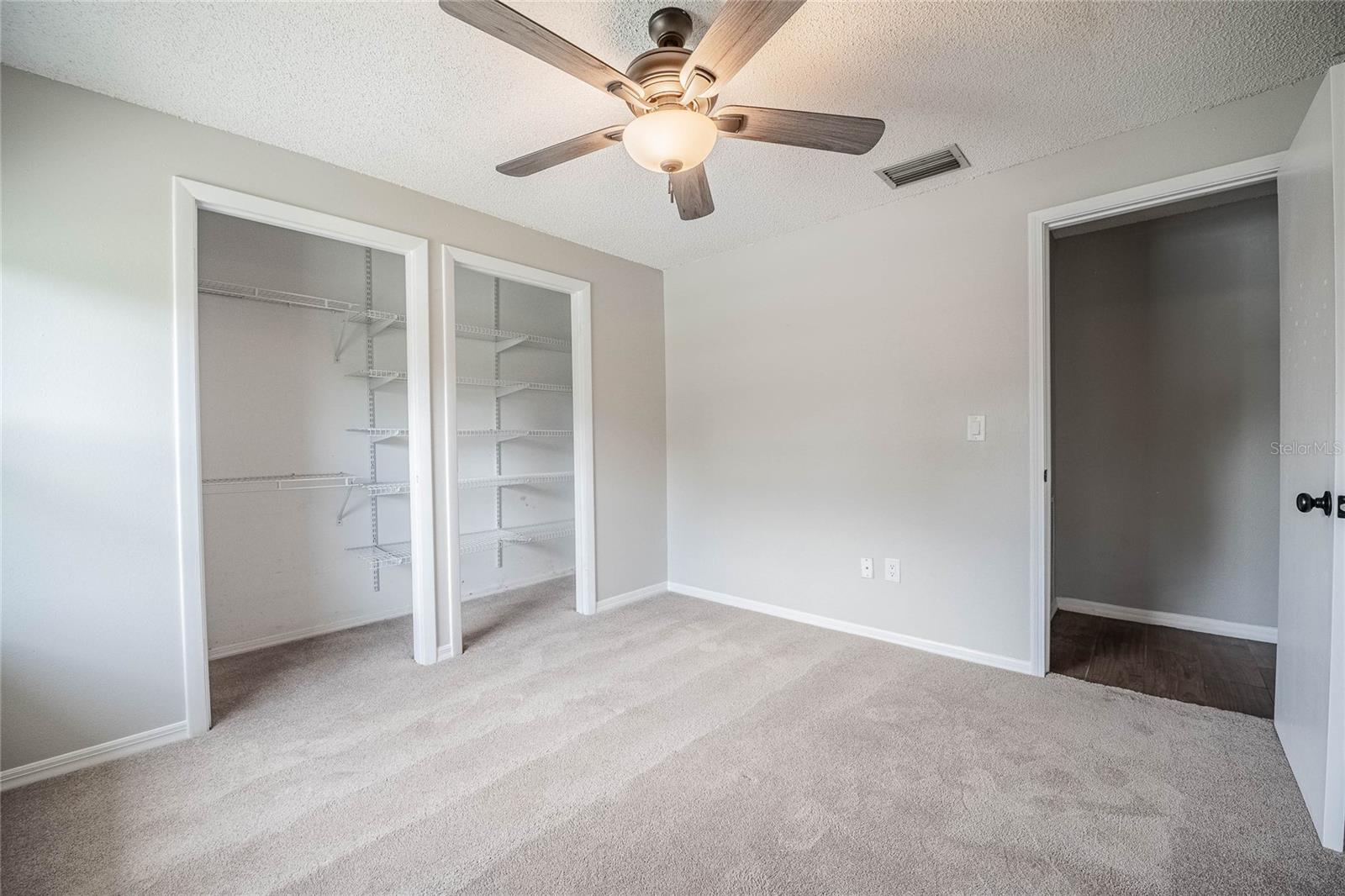 EAGLE LAKE - Residential