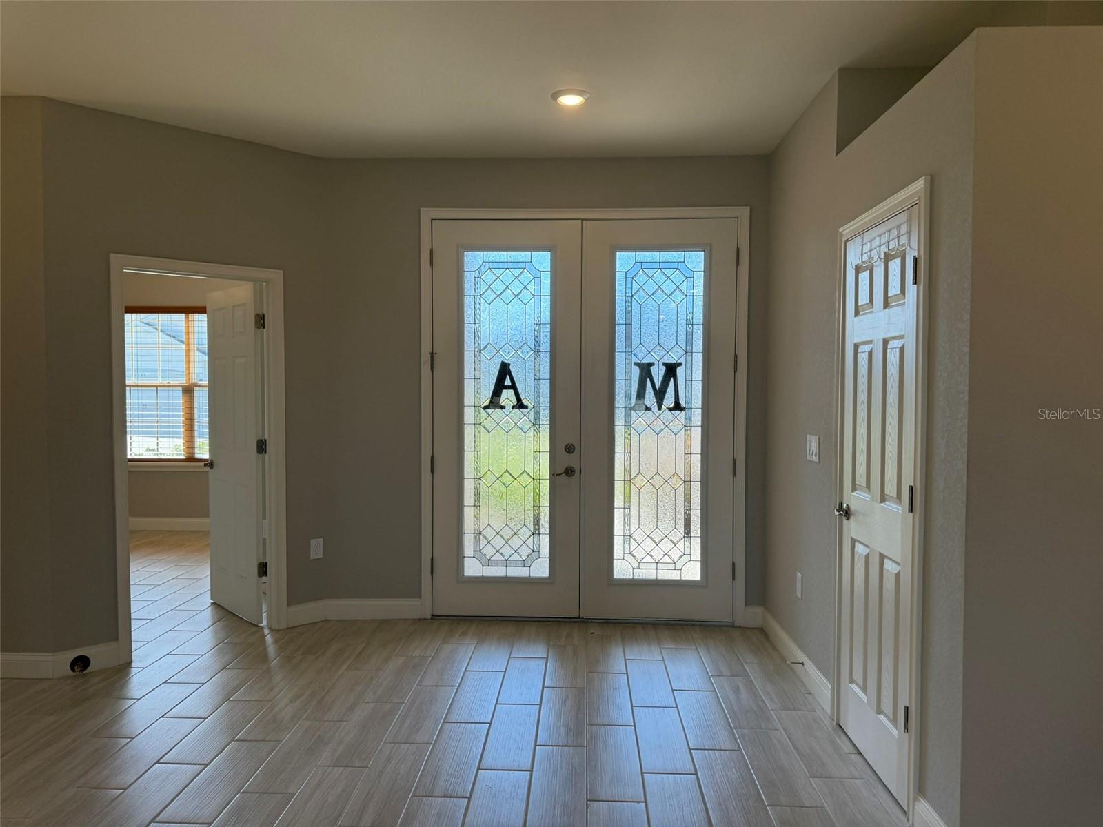 TREYMONT PH 2 - Residential Lease