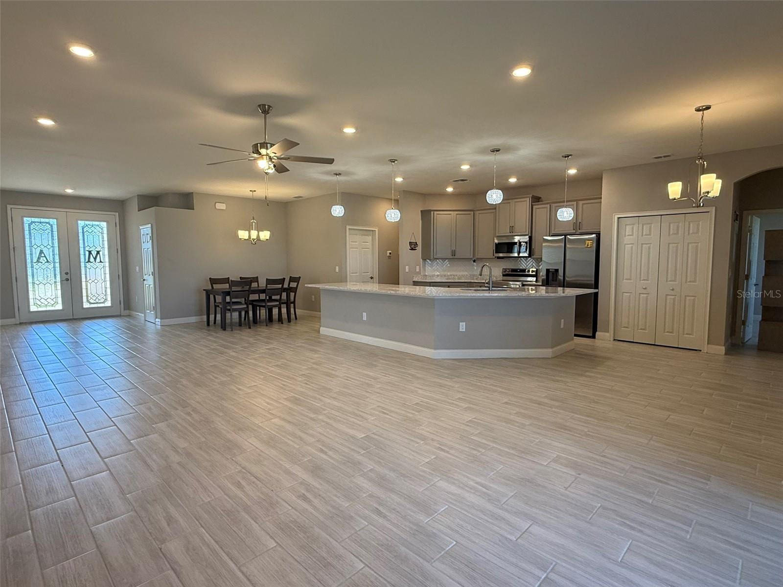 TREYMONT PH 2 - Residential Lease