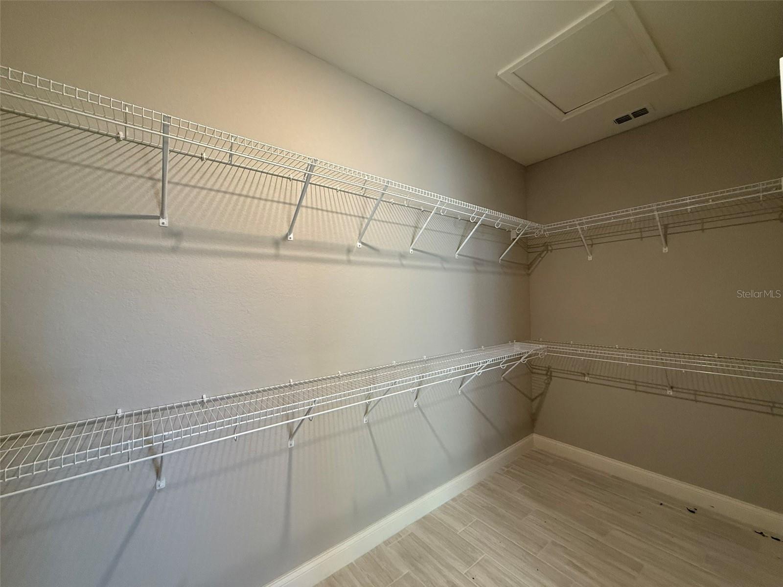 TREYMONT PH 2 - Residential Lease