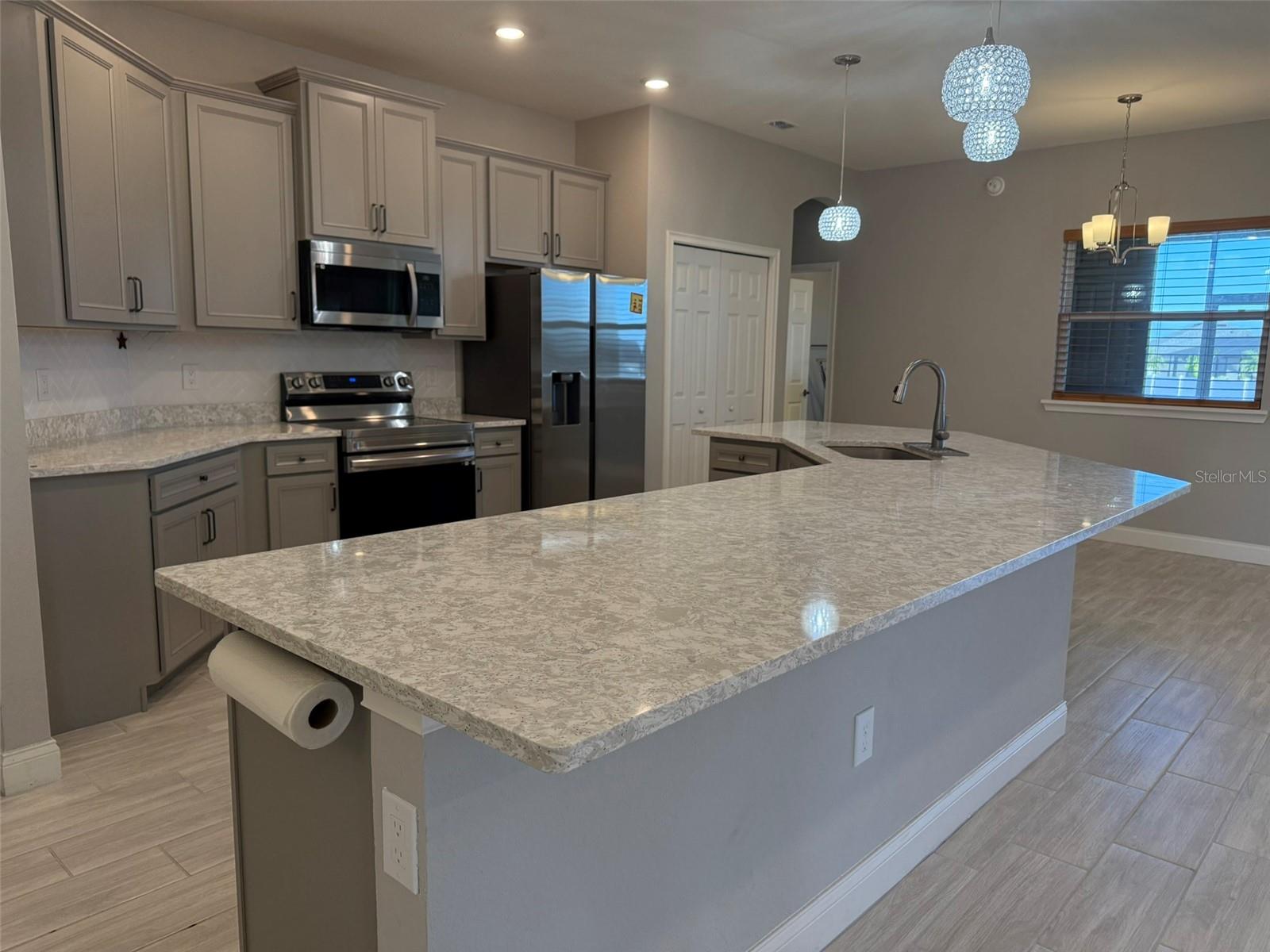 TREYMONT PH 2 - Residential Lease