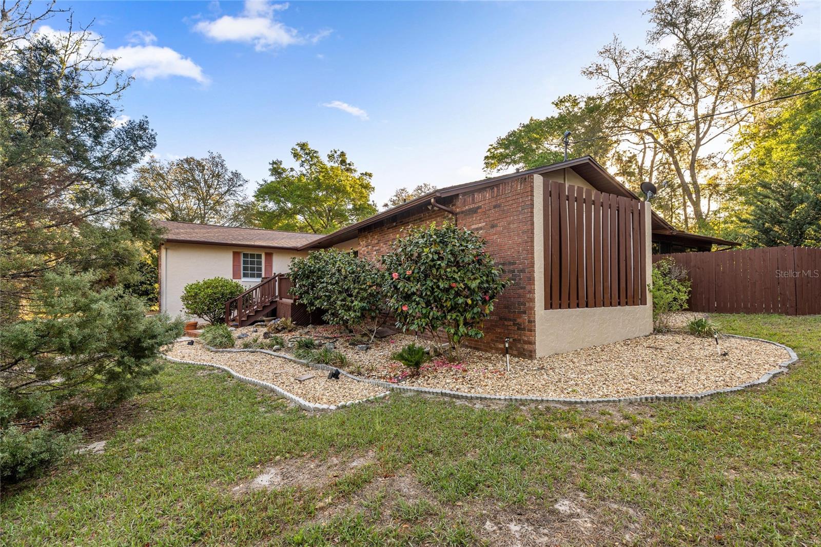 RAINBOW SPRINGS WOODLANDS - Residential